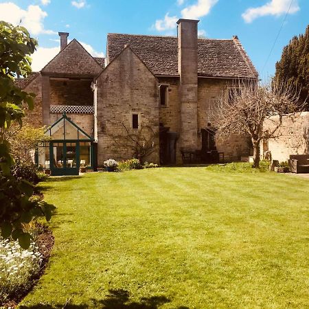 Abbot'S Wing Bed & Breakfast Stroud  Exterior photo